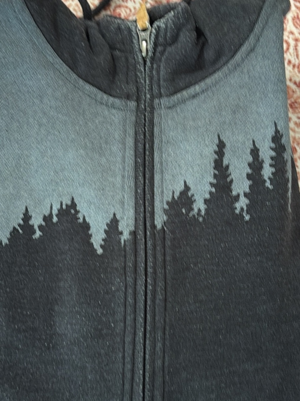 Men's Dark Gray Tree-Graphic Full-Zip Sweater